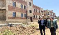 بازدید دکتر بابک یوسفی معاون توسعه مدیریت ومنابع دانشگاه به همراه دکتر حسن یعقوبی مدیر شبکه بهداشت ودرمان تویسرکان از پروژه در حال ساخت مسکن پزشکان تویسرکان 