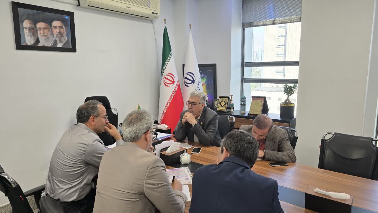  جلسه هم‌اندیشی تأمین مسکن کارکنان دانشگاه علوم پزشکی همدان برگزار شد